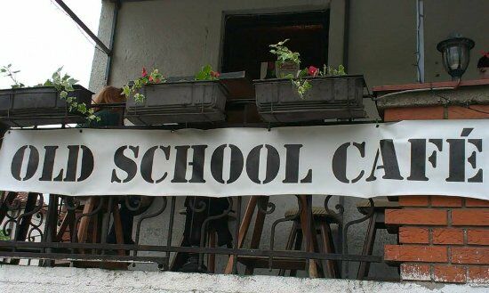 Old School Bar
